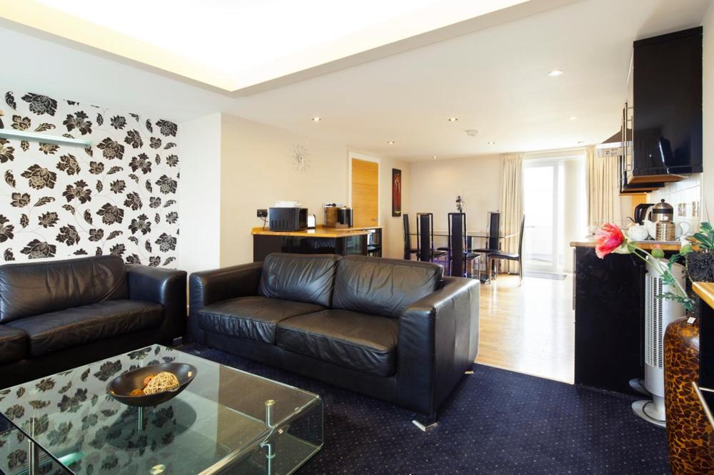 Queens Mansions: Princess Suite Blackpool Exterior photo